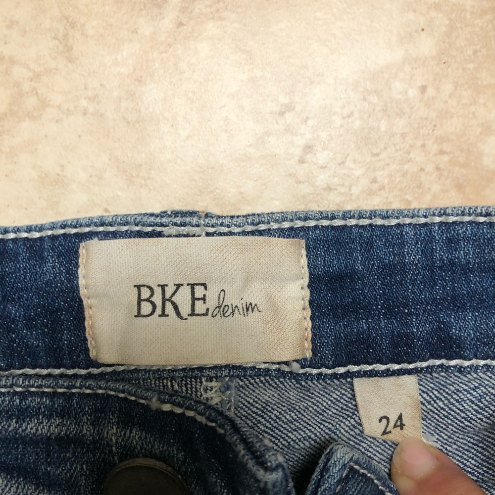 BUCKLE BKE SHORTS - Picture 3 of 3